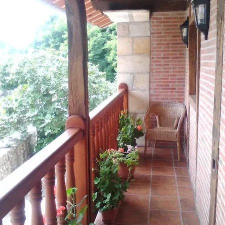 La De Maria Villanueva de la Peña