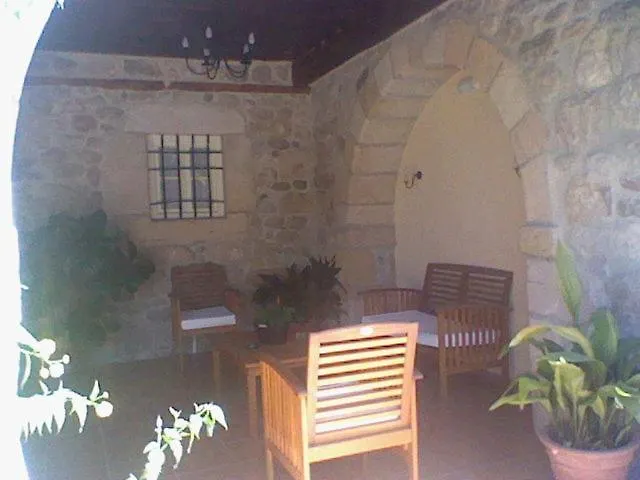 La De Maria Villanueva de la Peña